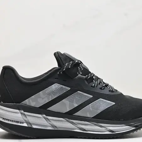 Adidas Running Shoes en negro