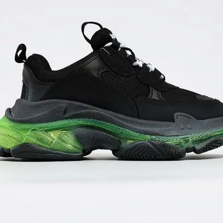 Balenciaga Chunky Sneakers en negro