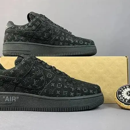 LV Arch Licht Sneaker en negro
