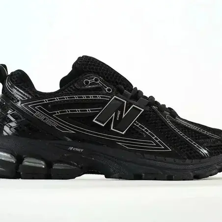 New Balance 1906R New Balance 9060 en negro