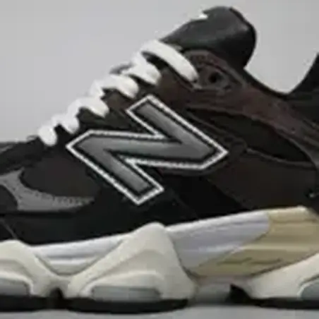 Zapatillas negras: Con plataforma