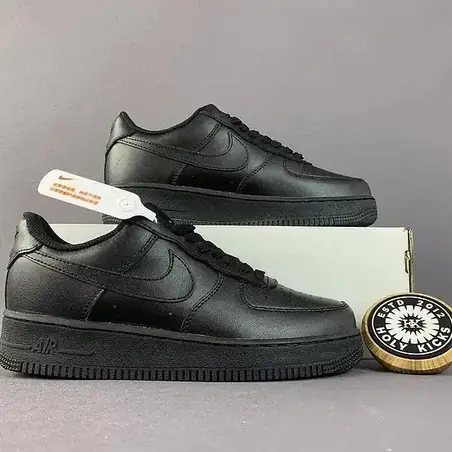 Nike Air Force 1 Mid Sneakers en negro