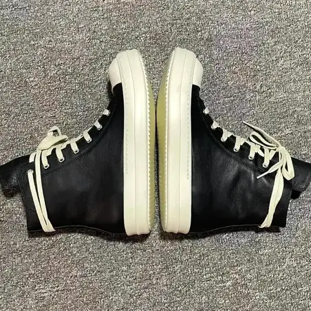 Rick Owens shoes en negro
